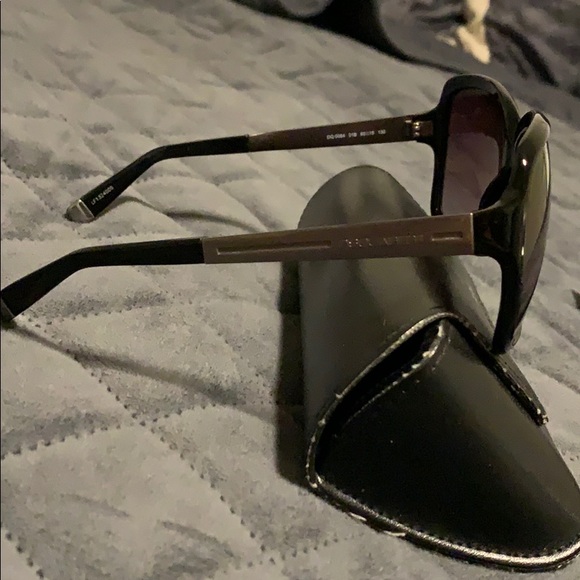 DSQUARED2 Sunglasses - Picture 3 of 4